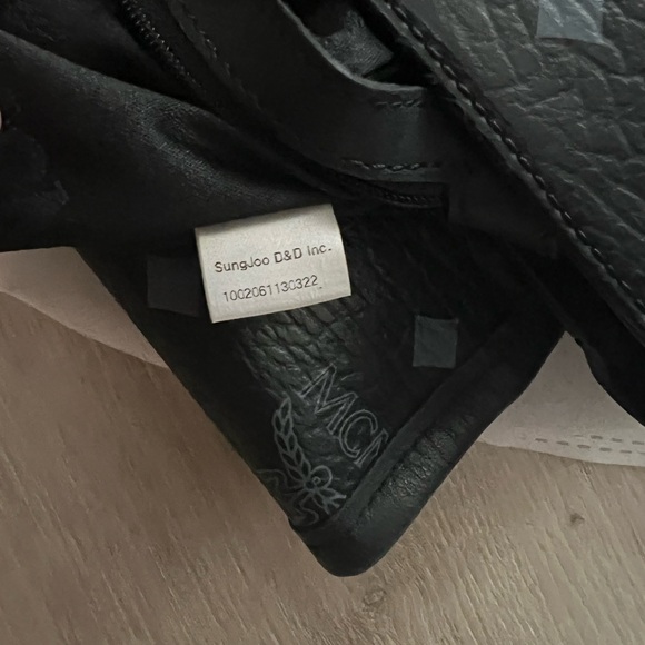 MCM Visetos Crossbody - Picture 15 of 17